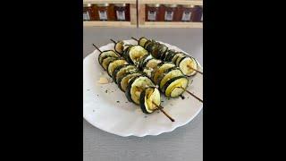 Кабачки(цукини) на шпажках в духовке/Courgettes (zucchini) on skewers in the oven